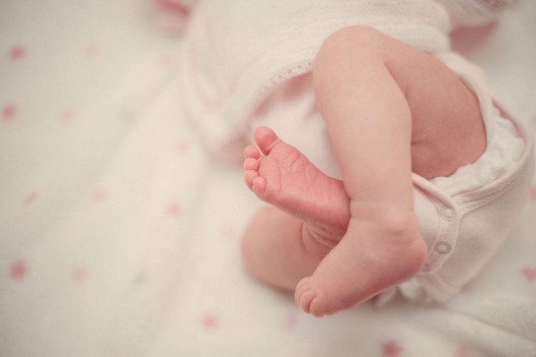 Baby sleeping from Ignacio Campo on Unsplash