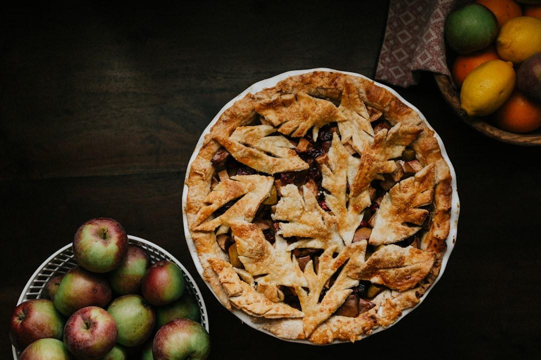 Brown pie on white ceramic plate from Priscilla Du Preez 🇨🇦 on Unsplash