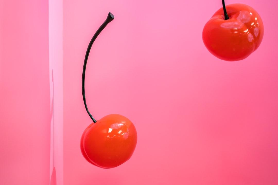 Closeup photo of cherries from Jason Leung on Unsplash Khám phá 'thăng hoa' của phái đẹp
