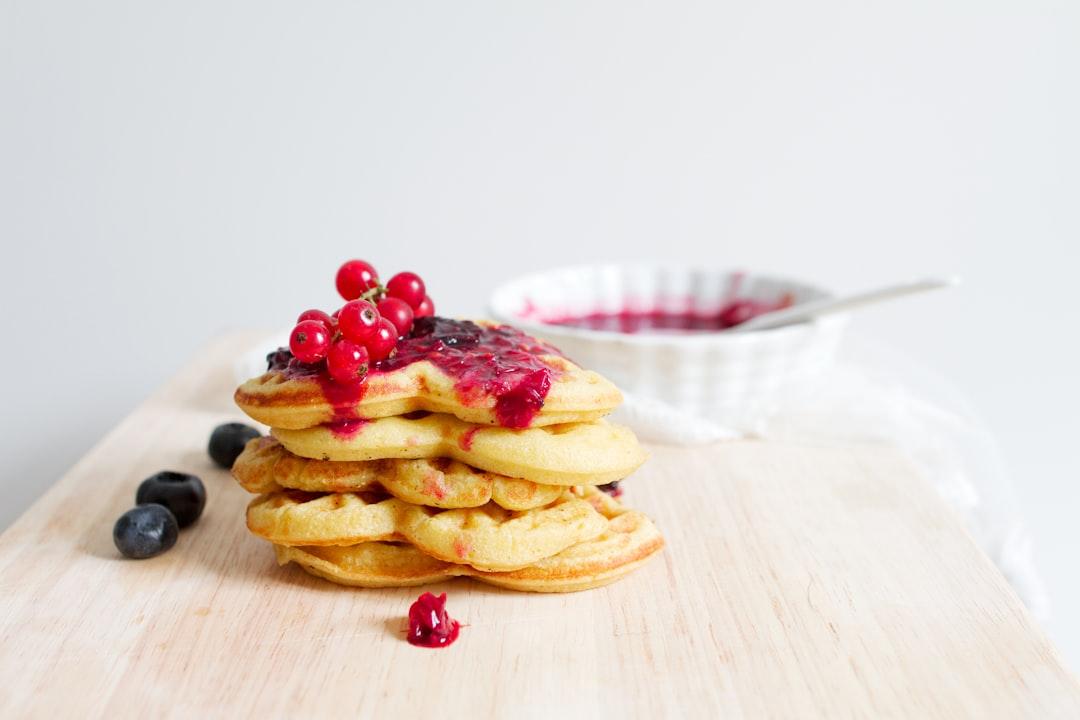 Cookies with sauce from Yoori Koo on Unsplash Chọn sức khỏe vàng – chọn trà thảo mộc