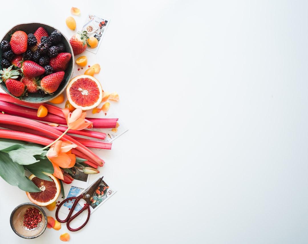 Variety of sliced fruits from Brooke Lark on Unsplash Hậu quả khó lường khi để trẻ suy dinh dưỡng thấp còi kéo dài